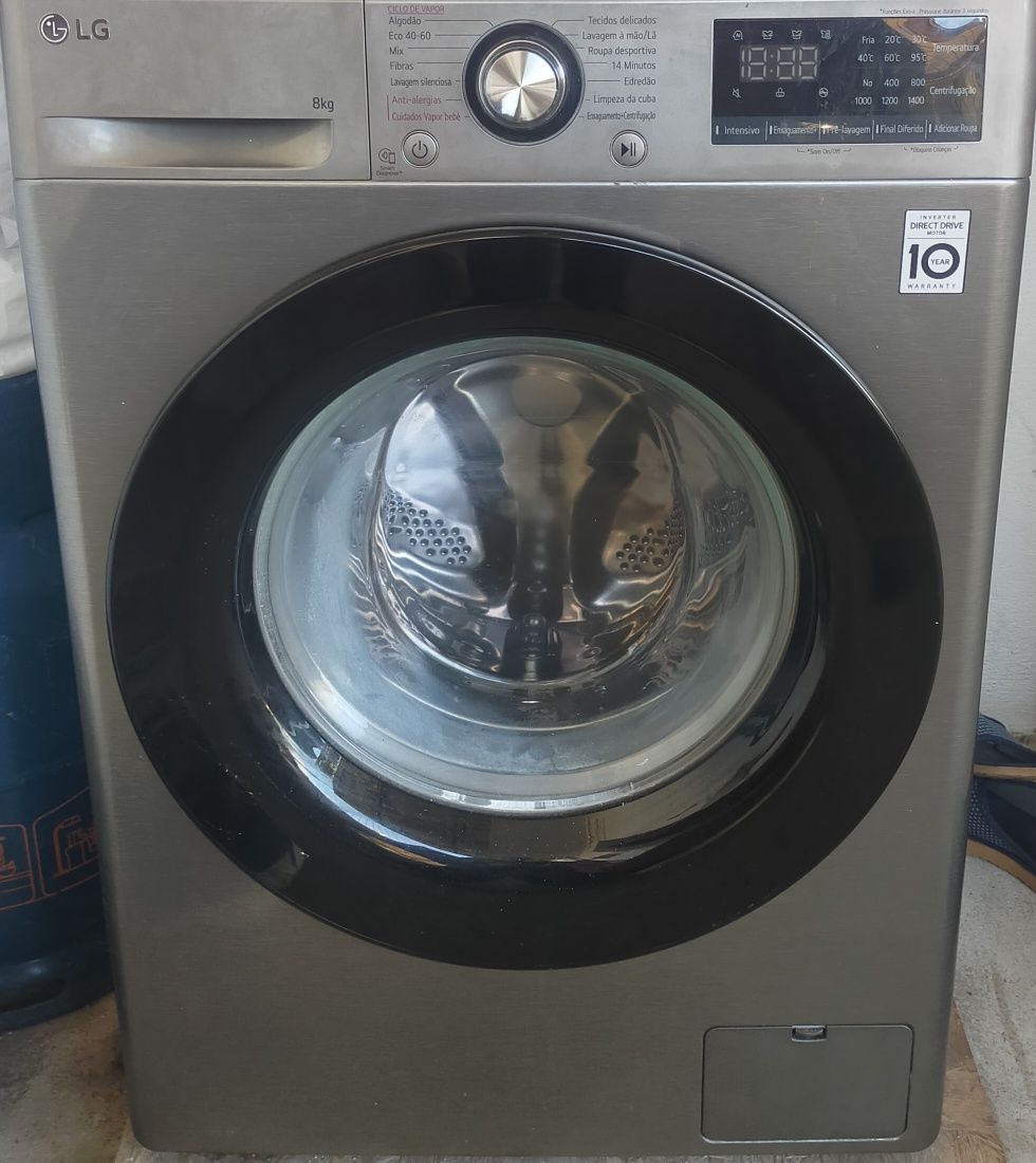 Máquina de lavar quase nova