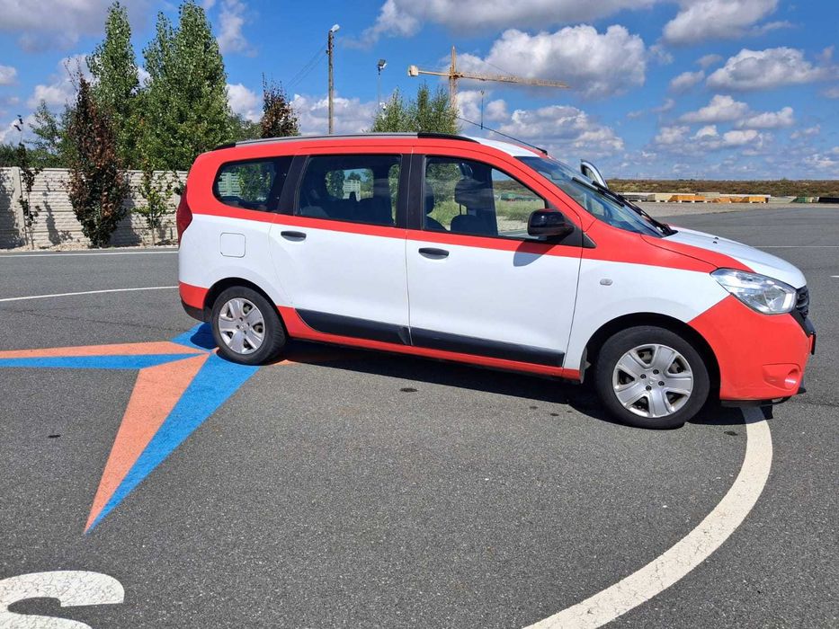 Dacia LODGY 2018 r. 1,6 L benzyna 102 KM dostępne 3 szt.- NOWA CENA !