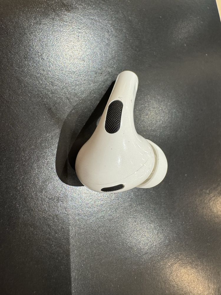 Продаю навушник AirPods PRO 2 лівий оригінал прдам наушник АирПодс про
