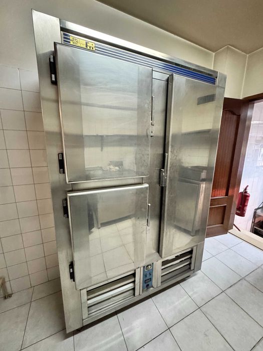 Frigorífico industrial inox — 1,86 m altura