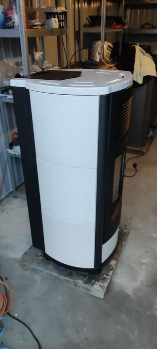 Kominek,piec,piecyk na pellet z płaszczem wodnym