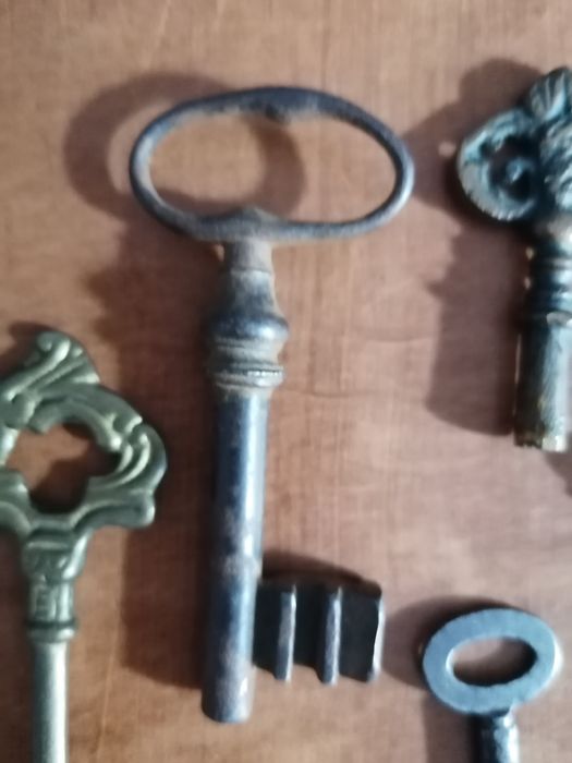 Chaves variadas antigas