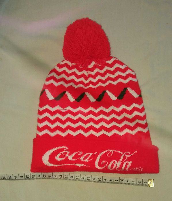ciepła CZAPKA zimowa, czerwona czapka z pomponem, COCA-COLA, NOWA
