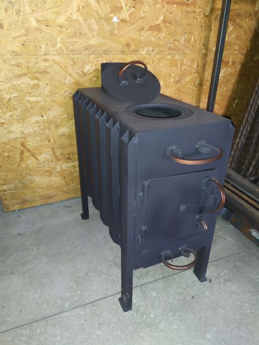 Буржуйка, дровʼяна піч