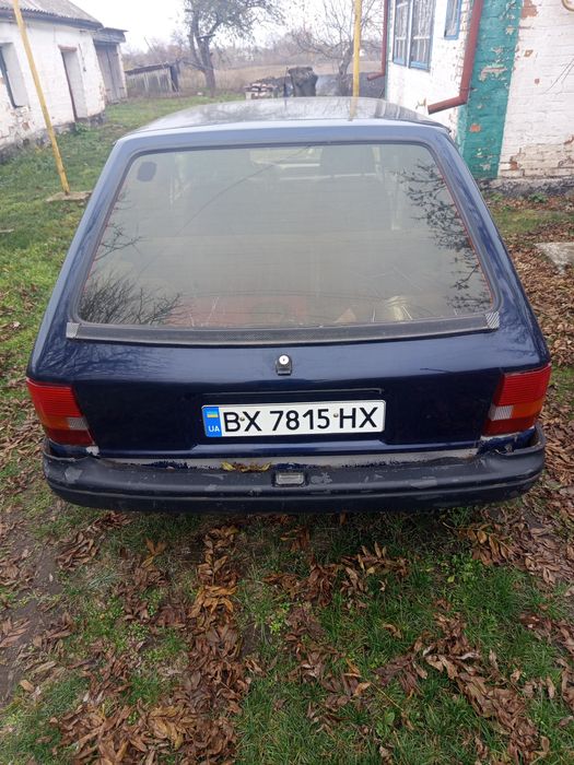 Продам Ford escort