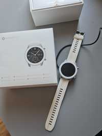 Zegarek AMAZFIT GTR 42 mm Biały Moonlight White