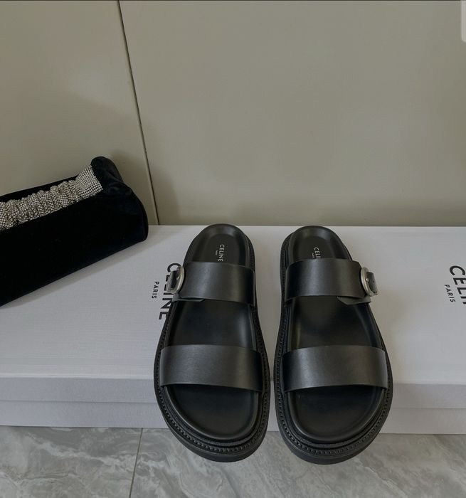 Celine Buckle Slides 2024 – Czarne klapki damskie skóra Warszawa
