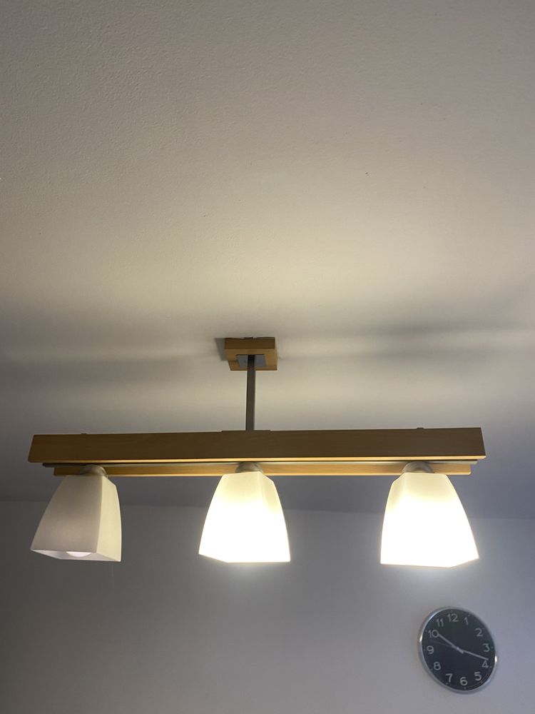 Lampa listwa wisząca sufitowa drewniana pokojowa żyrandol klosz