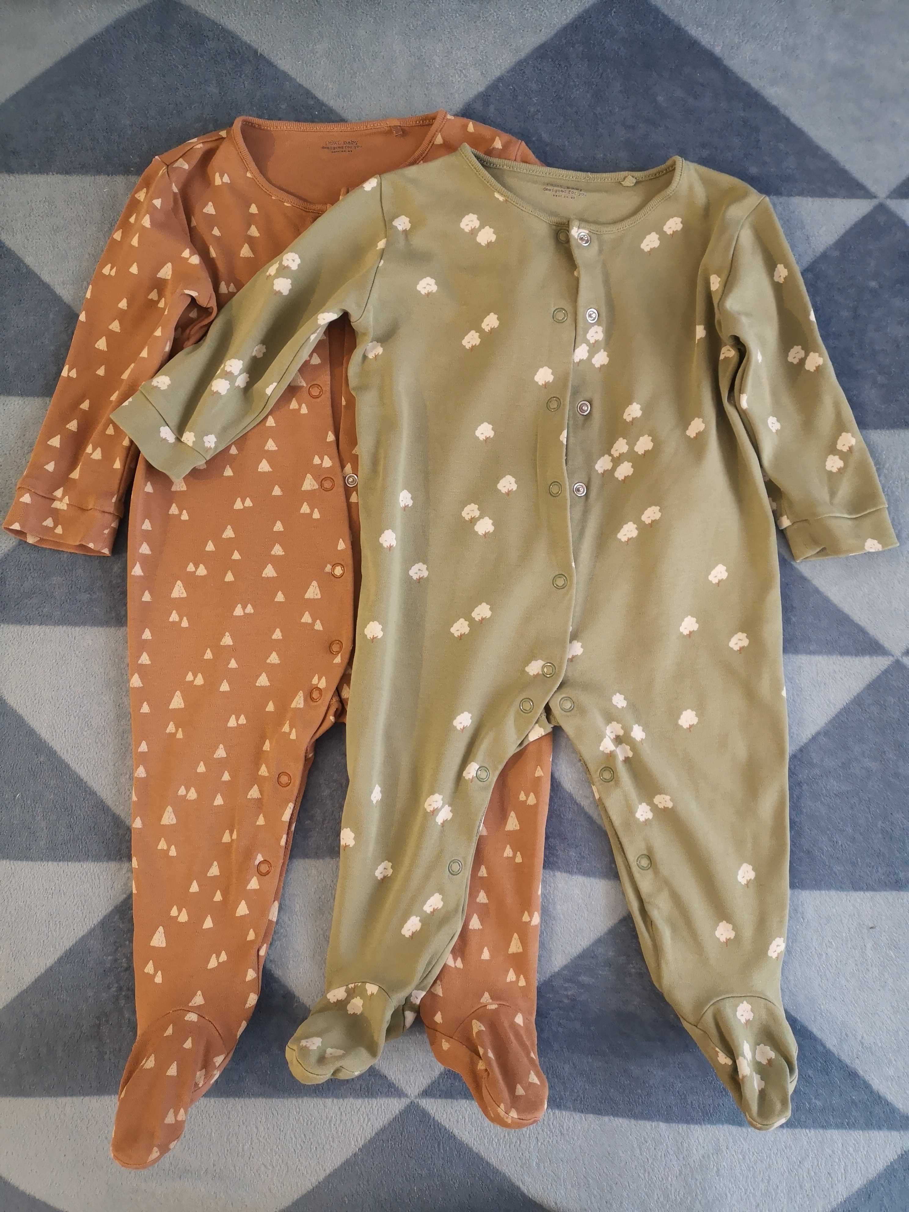 Dwupak: śpiochy piżamki niemowlęce Next Baby - 9-12 miesięcy