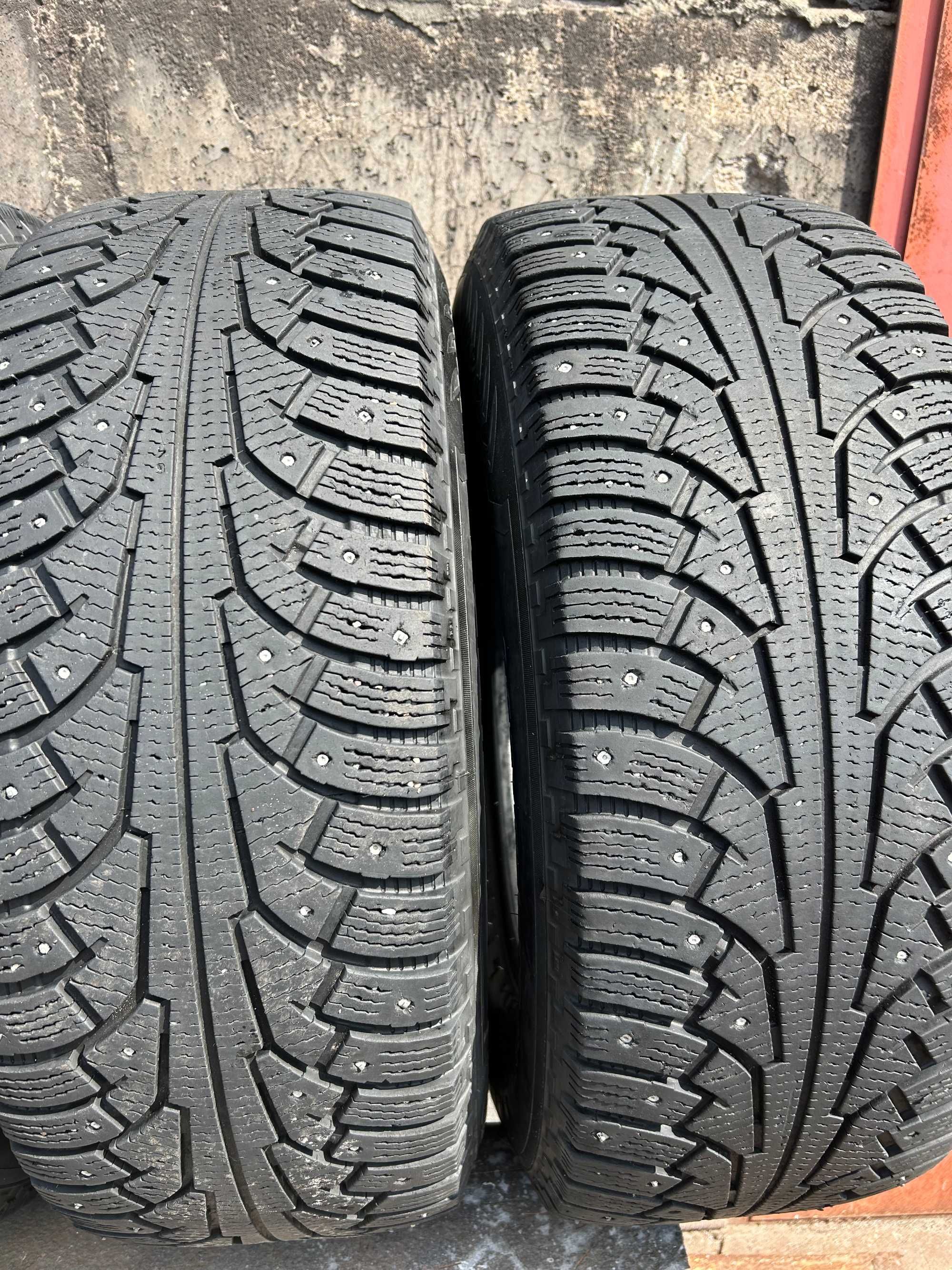 NOKIAN 265/65R17