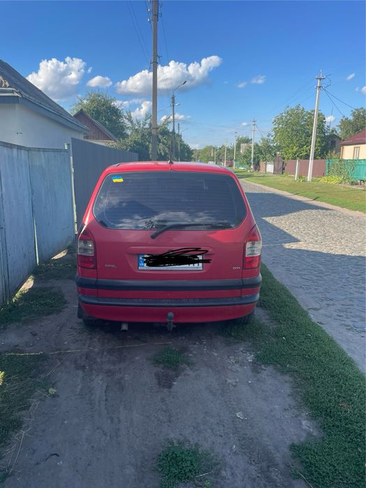 Opel zafira 2.2dti