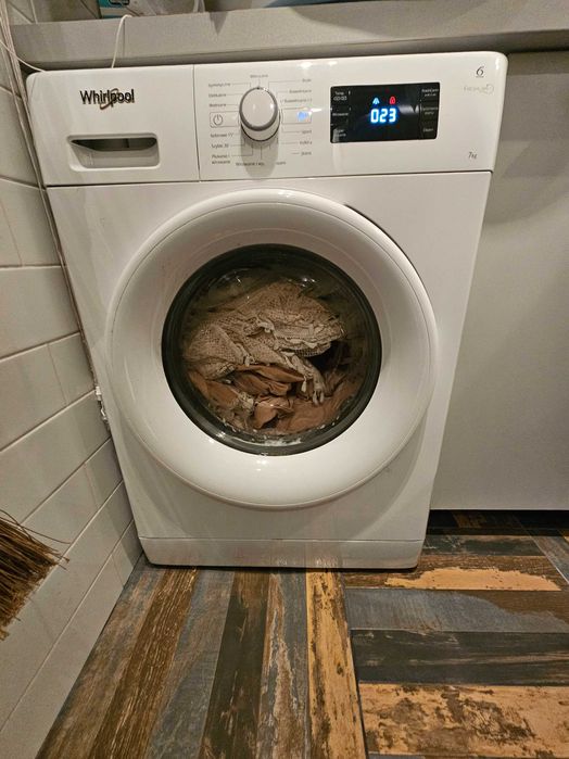 Sprzedam pralke Whirpool