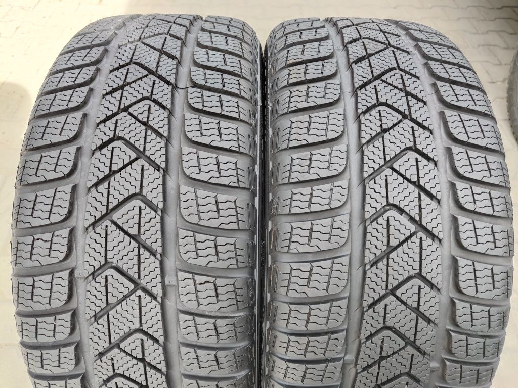 205/40/17 Pirelli Sottozero 3