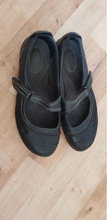 Skórzane baleriny półbuty clarks czarne skóra active się 5.5 39 Ryłko