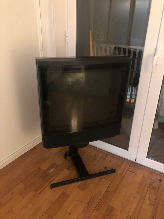 bang and olufsen Televisão + comando Bang Olufsen BEO 4