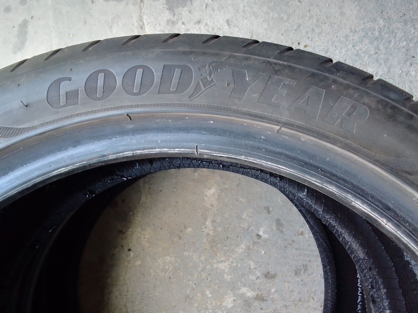 2 Opony letnie 245/40r18 GOODYEAR