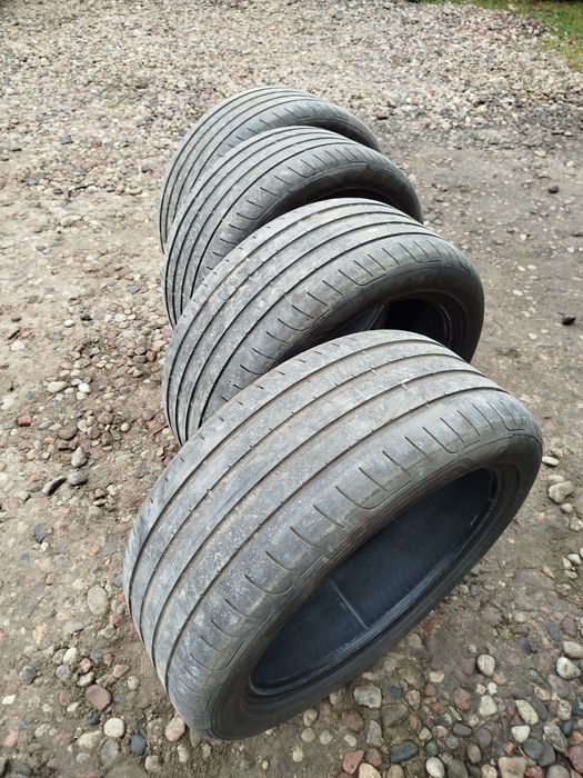 Opony letnie komplet 225/45 R17 r. 2018 Goodyear Eagle