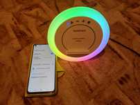 Ładowarka bezprzewodowa głośnik bluetooth lampka led Goodmans