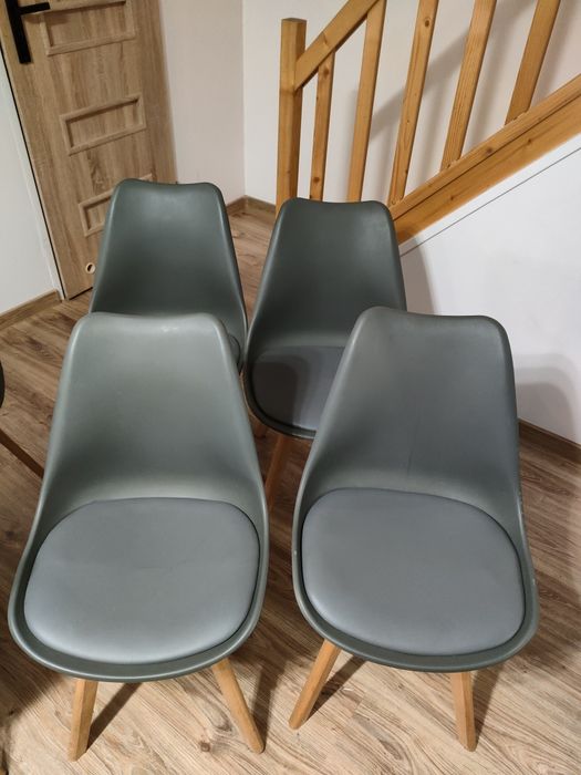 4 krzesła do jadalni, cena za całość