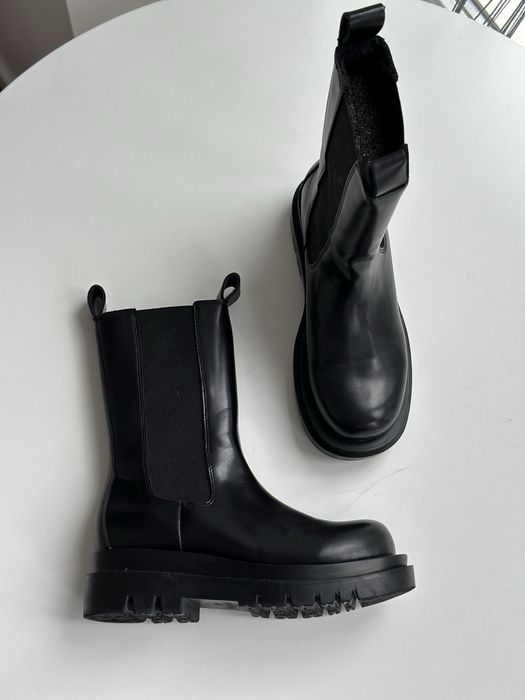 Чоботи демі жіночі в стилі bottega veneta 39 р