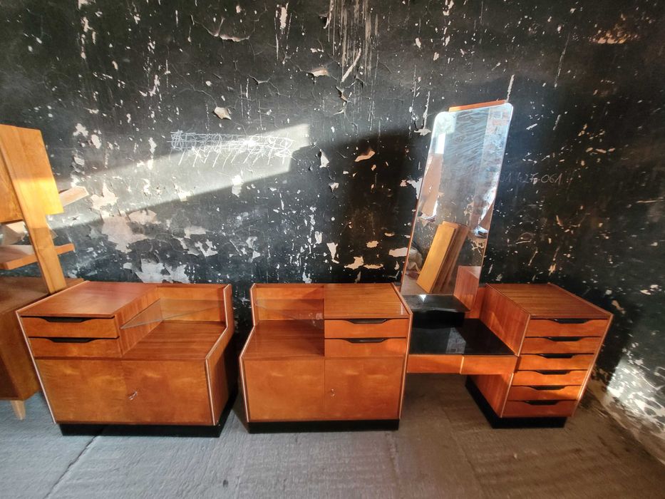 Toaletka komoda vintage design Czechoslowacja lata 60 prl drewno