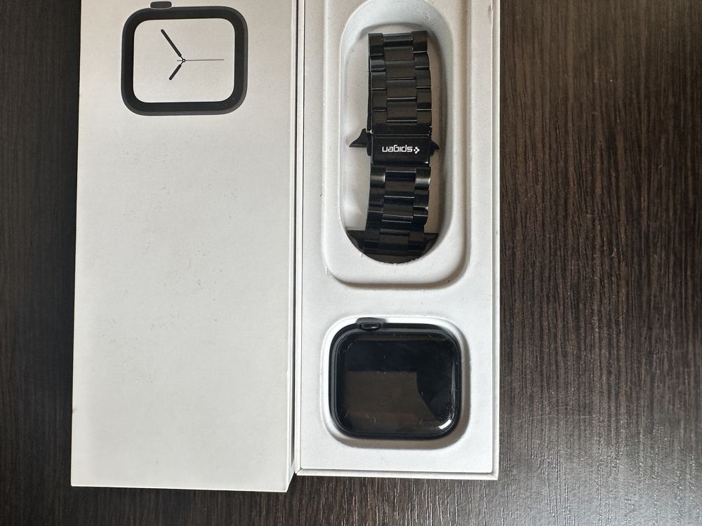 Годинник Apple Watch 45 mm