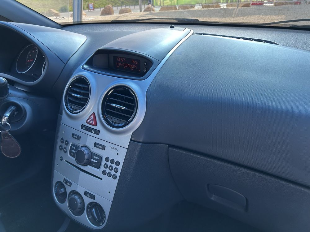 Opel corsa 12/2007