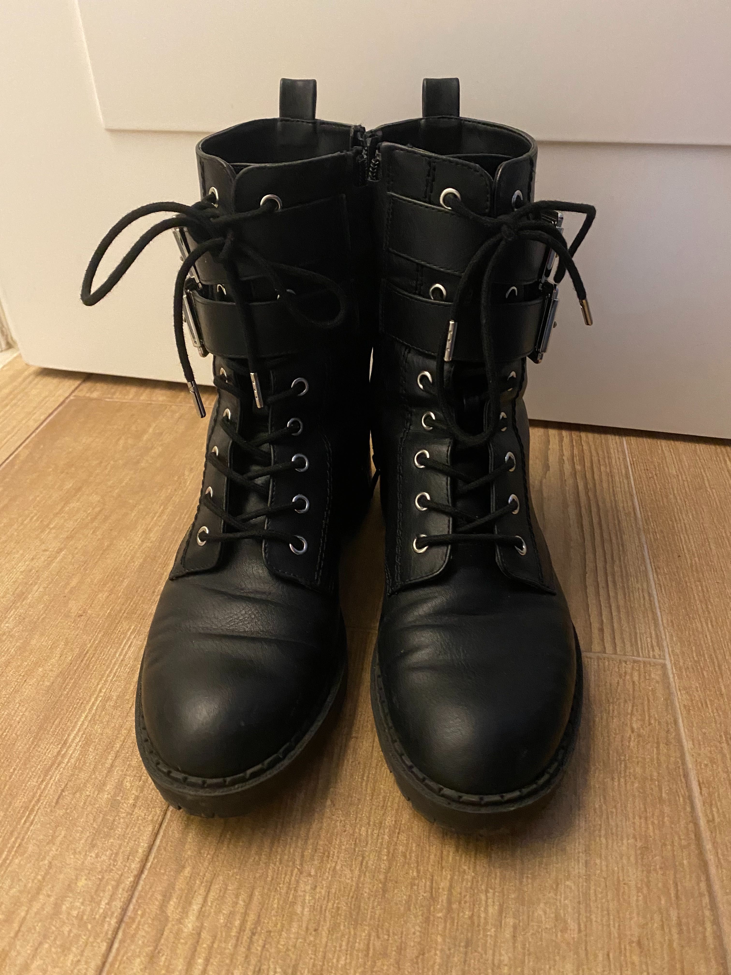 Botas militar Bershka