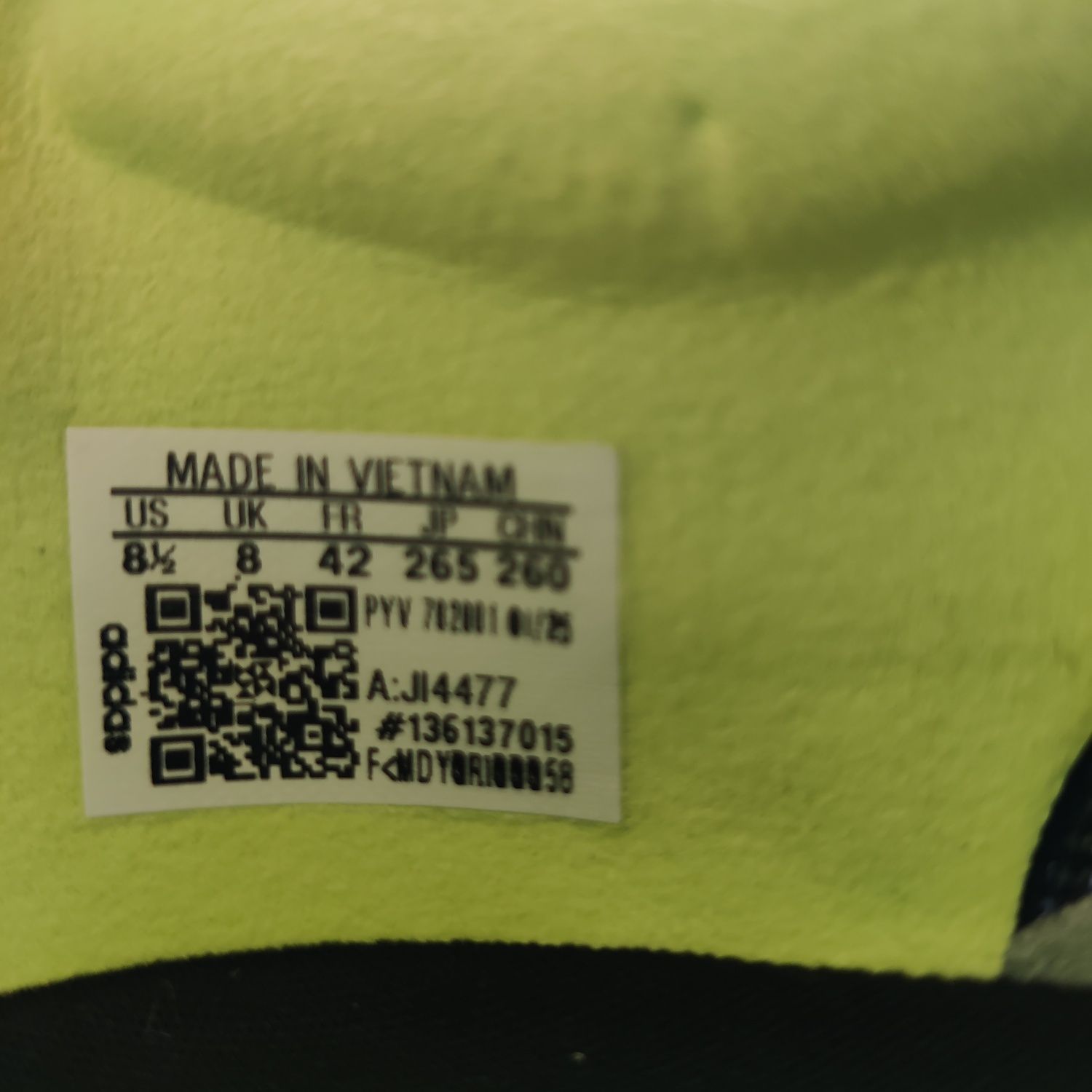 Adidas Boston 12