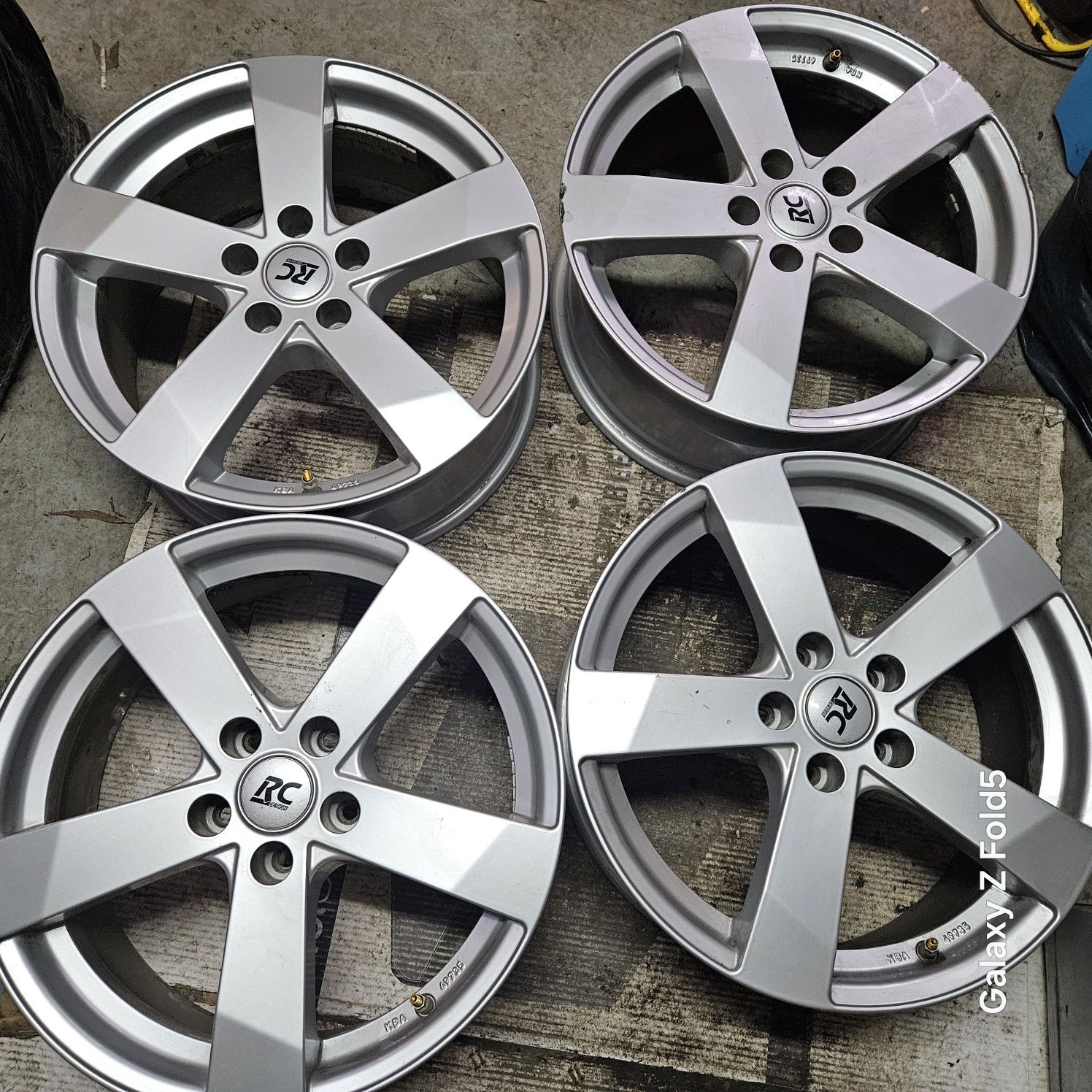 Alufelgi 18 Toyota CHR Rav4 Yaris Cross Camry Avensis 5x114,3 TPMS
