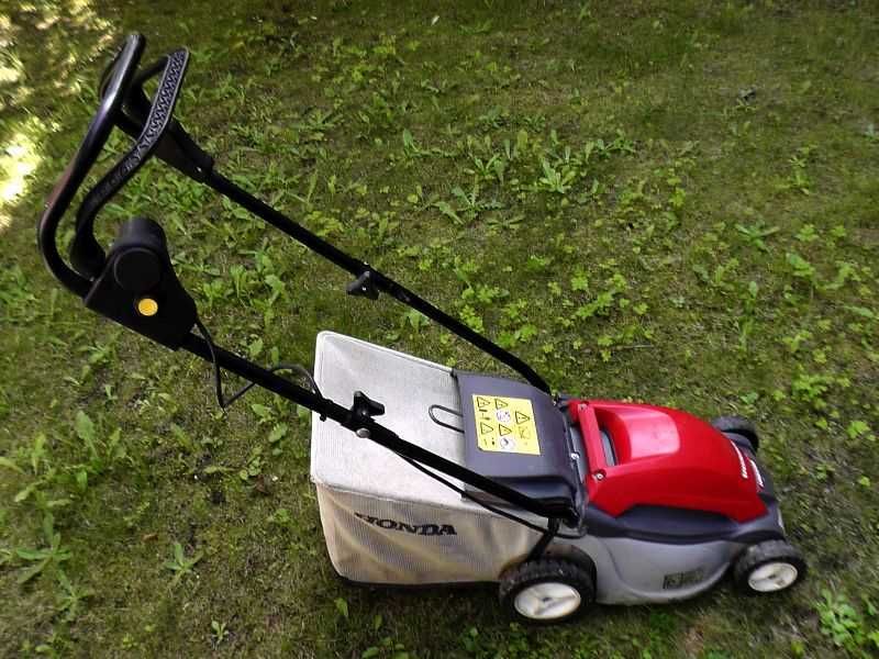 Kosiarka Elektryczna HONDA HRE 330 A2 - PLE z koszem