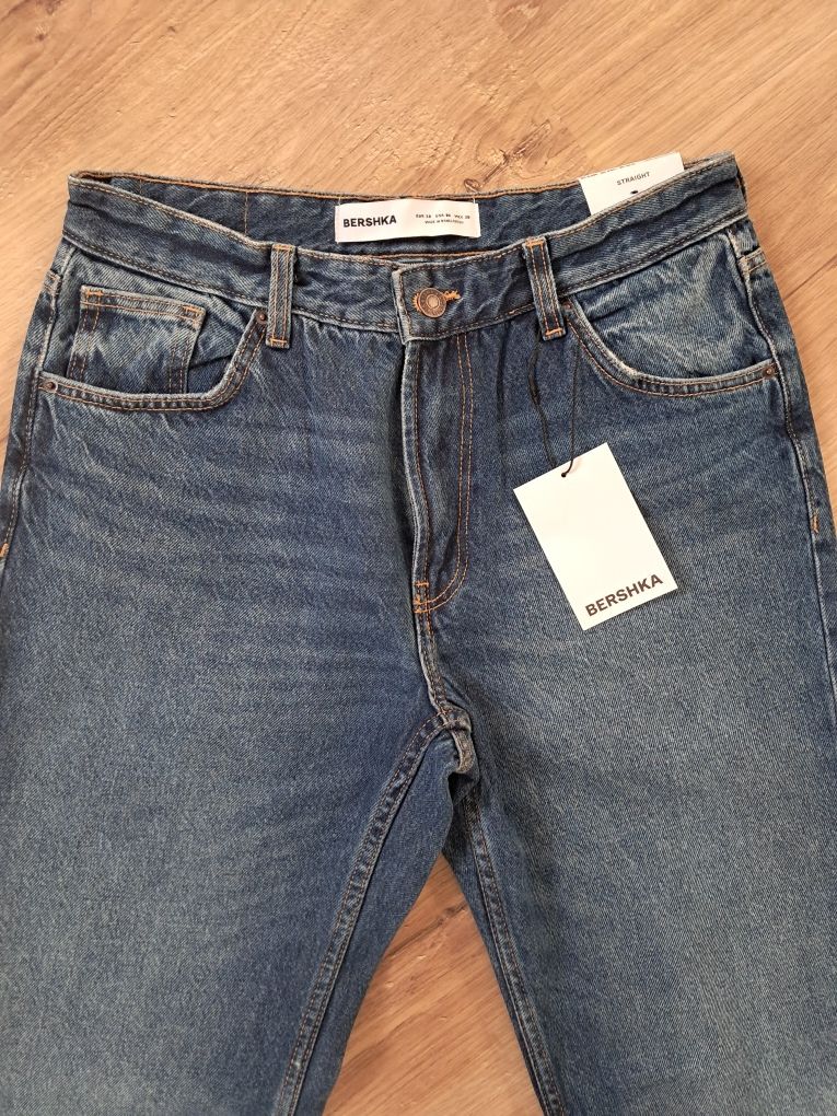 Spodnie jeansy Bershka rozmiar 38 nowe