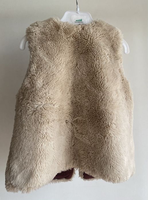 Colete bege da Zara Kids