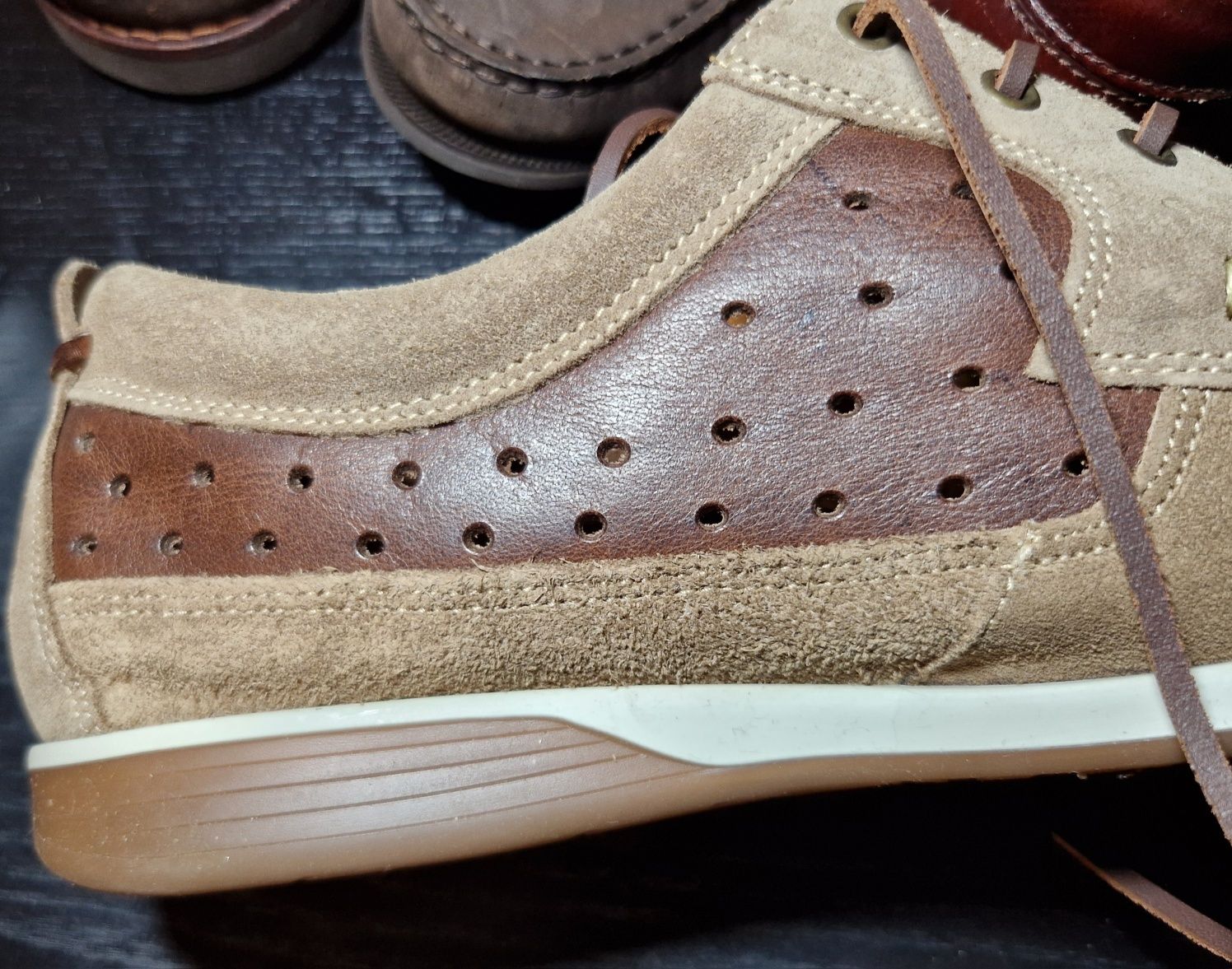 Sapatos de vela Mocasines em camurça
Pele natural puro de altíssimo qu