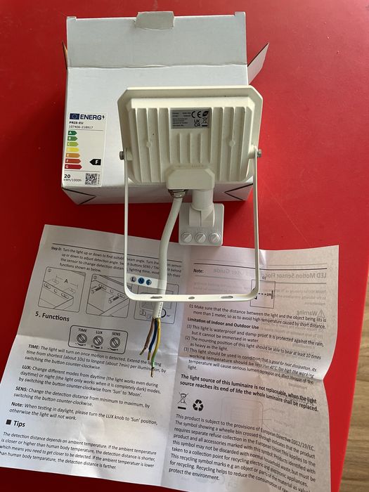 Projetor Led de exterior/interior com detetor de movimento