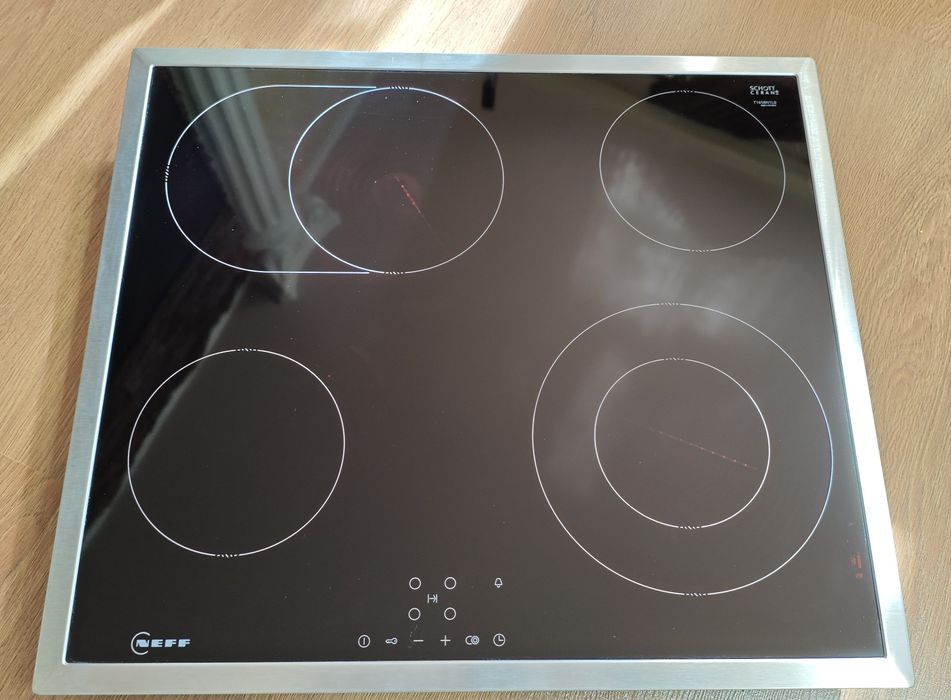 Варильна поверхня Neff (Siemens). Нова.