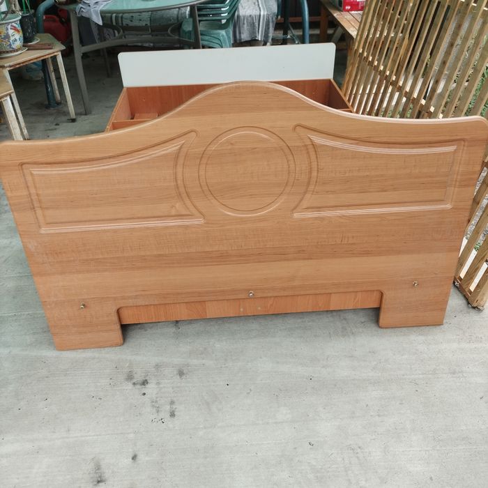 Продам кровать 140-190