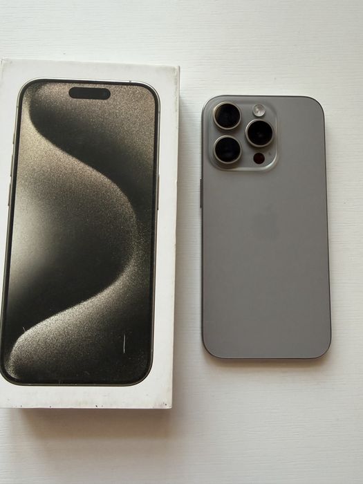 Продам iPhone 15 Pro Max Natural Titanium 256GB