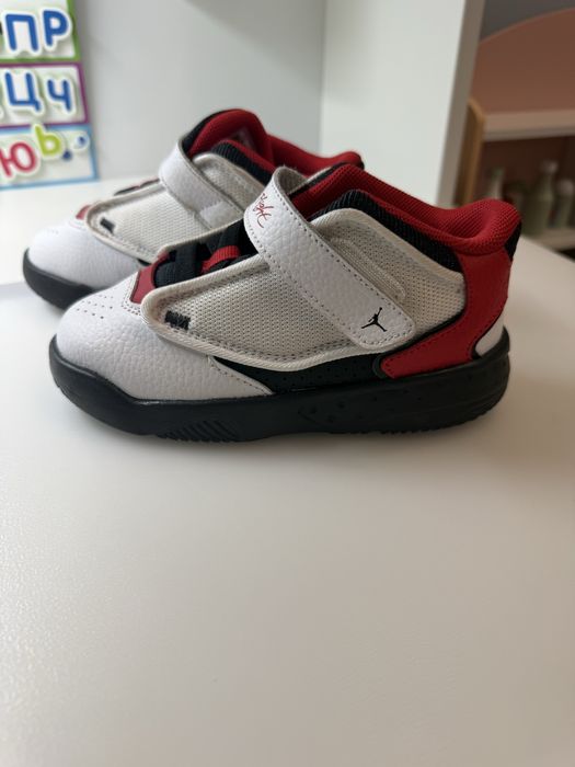 Jordan кросівки хайтопи оригінал!