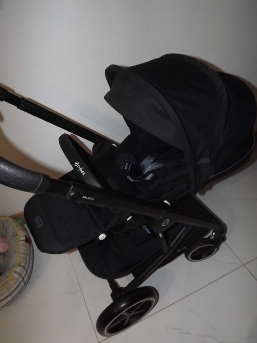 Cybex Balios s lux 2.0 Moon Black Fotelik z baza isofix Wysyłam