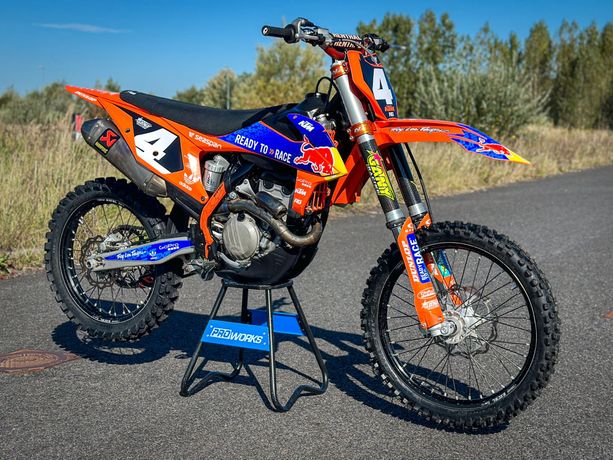 KTM SX-F 250 cc rok 2019 - Akrapovic - Neken - Bud !