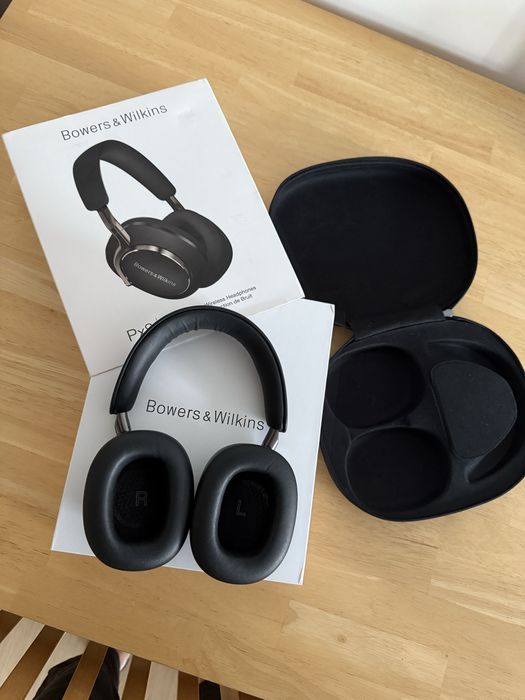 bowers wilkins px8