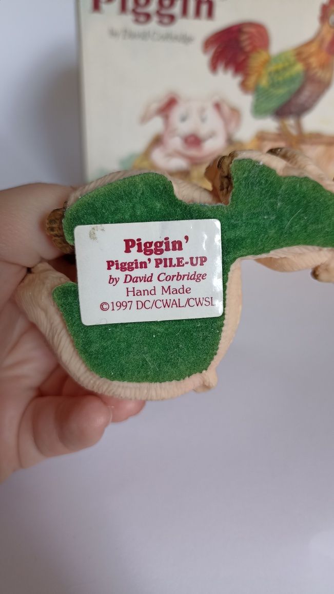 Piggin' by David Corbridge "Pile-up" figurka kolekcjonerska świnki