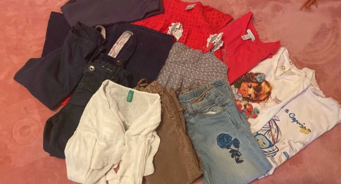 Peças de roupa menina ( 10, 13 peças) por tamanho muito bom estado.