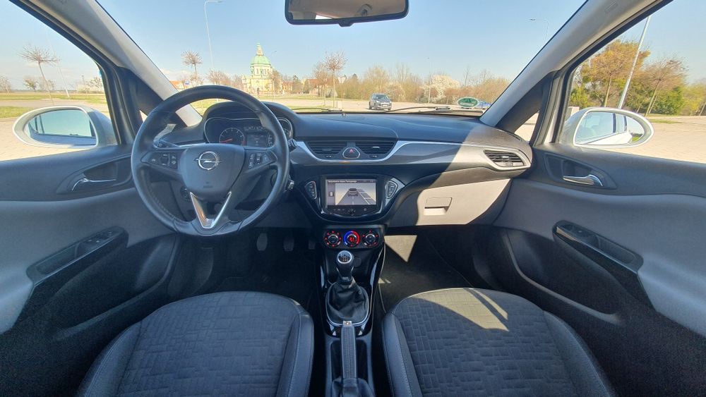 Opel Corsa e 1.4t cosmo