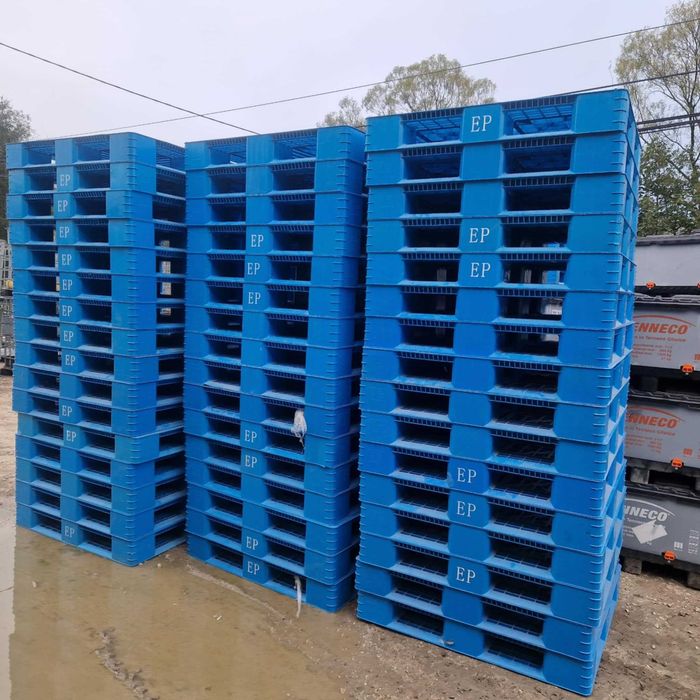 Paleta 110cmx110cm nie uszkodzona