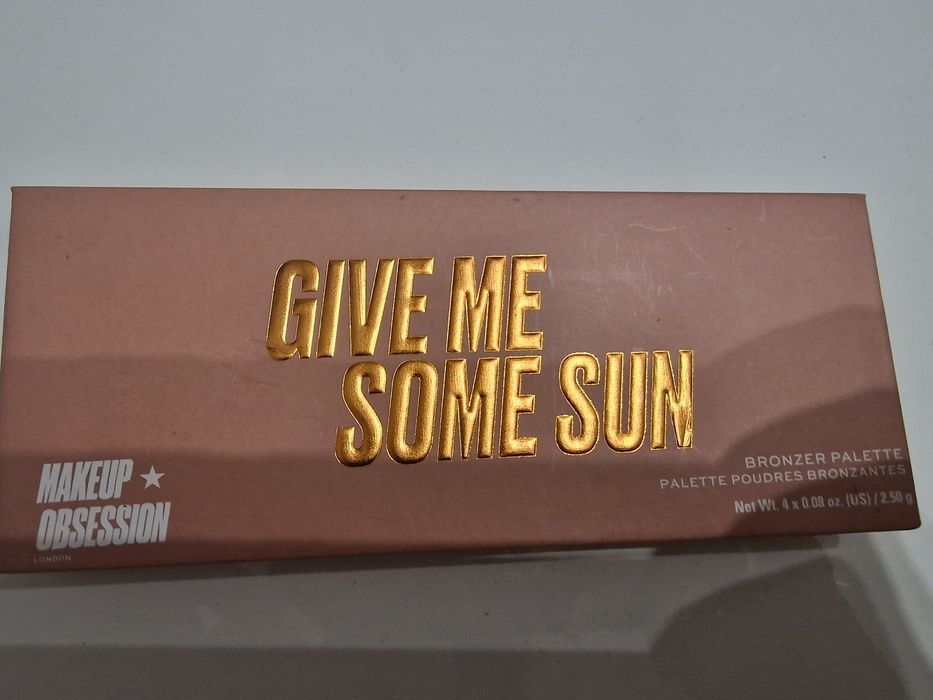 Paletka paleta bronzerów Makeup Obsession Give Me Some Sun.