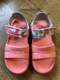 Sandałki piankowe dziewczęce Puma r. 29 + gratis