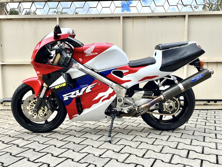 Honda RVF 400 NC35