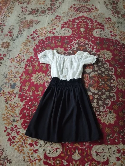 Sukienka na galowo dla dziewczynki